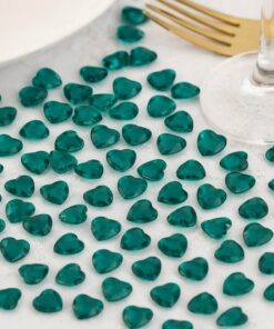 Pynte diamanter i smukke jadegrønne hjerter – perfekte til festlig bordpynt.
