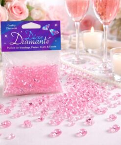 Lyserøde pynte diamanter 6 mm spredt på festbord med lys, blomster og champagneglas.