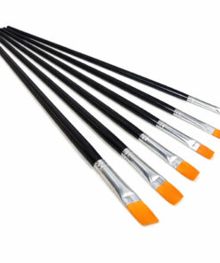 Kunstner pensel sæt med 6 flade pensler i syntetiske hår på hvid baggrund