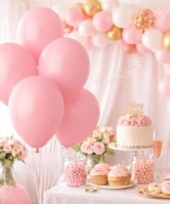 Stemningsbillede af festbord med lyserøde balloner, ballonbue og kage – lyserøde balloner 30 cm (10 stk)