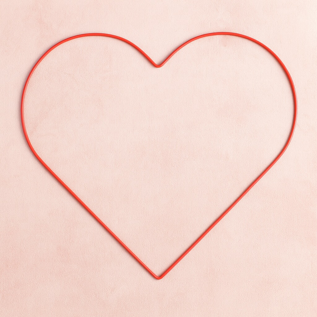 Rød hjerteformet metalramme fra Vaessen Creative til DIY-dekorationer og kreative projekter.