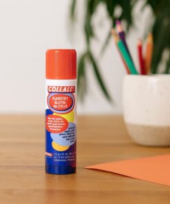 Collall Limstift 10g med rød hætte på hvid baggrund.