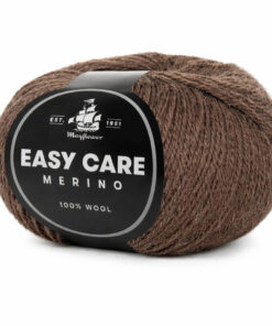 Mayflower Easy Care brun merino uldgarn packshot på hvid baggrund, blødt superwash strikkegarn i brun nuance