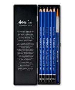 Staedtler Mars Lumograph Akvarel 100A med fem akvarel-grafitblyanter og en rundpensel i metalæske.