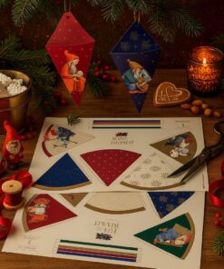 To A3-ark med klip-selv skabeloner til kræmmerhuse med nostalgiske nisse- og julemotiver i rød, blå, grøn og guld.