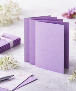 A5 dobbeltkort i lys lilla med struktureret papir, 5-pak stående kort til invitationer og lykønskningskort.